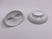 Vintage 'Lovebirds' in Milk Glass image 1