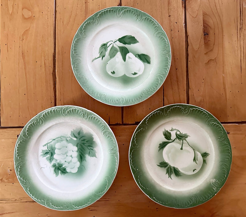 Vintage French 'Green Fruit' Plates (Set of 3) image 0