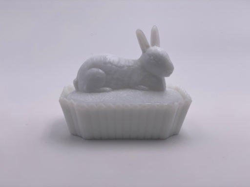 Vintage Westmoreland 'Bunny' Candy Dish in 'Milk White' image 0
