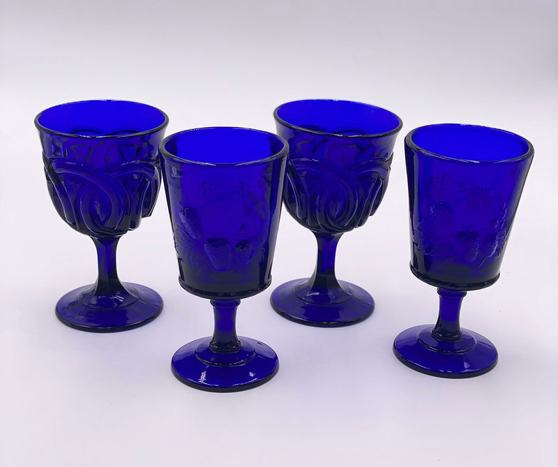 Vintage 'Double Wedding Ring' Cobalt Goblet image 3