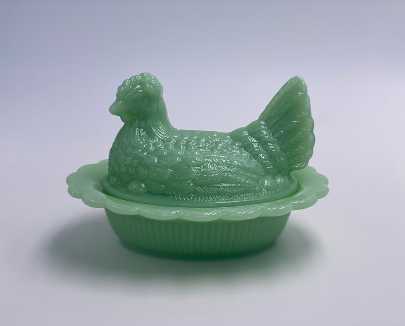 Glass ‘Hen on Nest' in Jadeite image 0