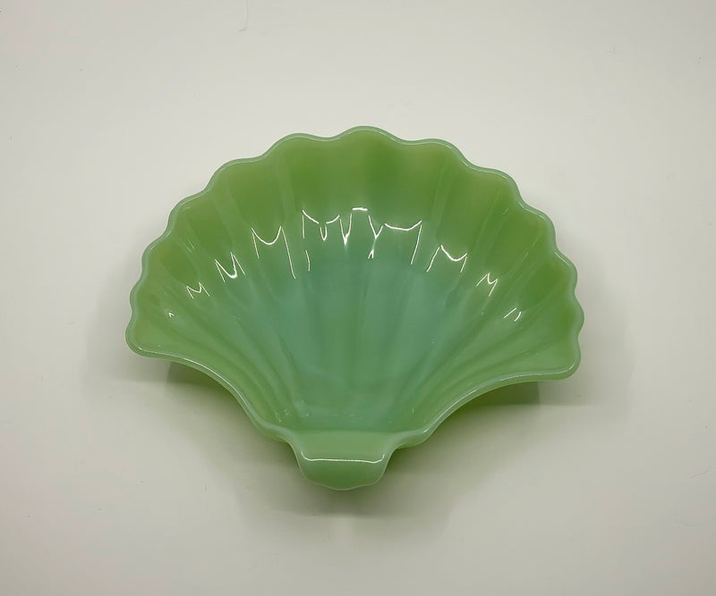 Vintage 'Fire King' Jadeite 'Shell' Dish image 0
