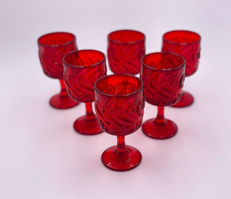 Vintage 'S' Wine Glass in 'Ruby Red' image 0