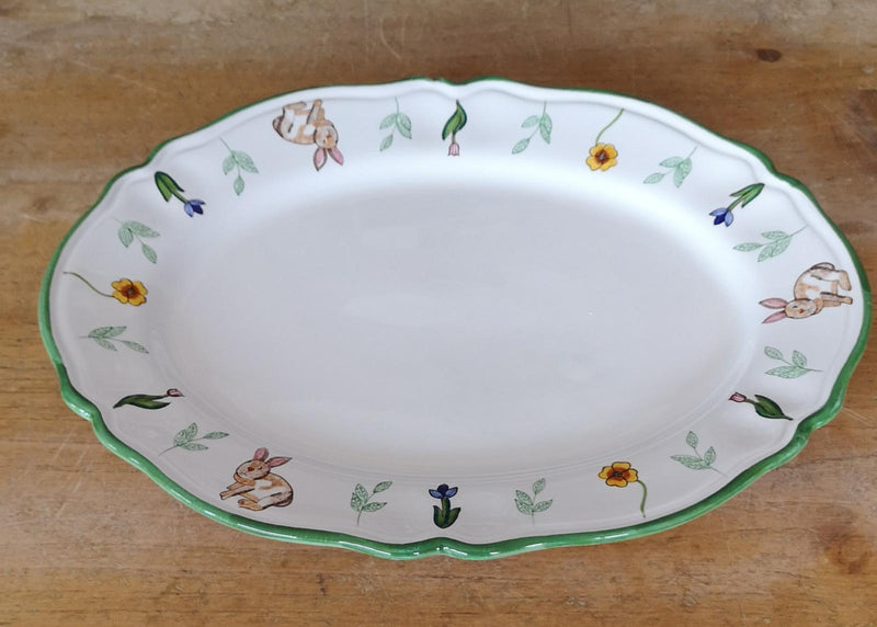 'Bunny' Oval Scalloped Platter image 0