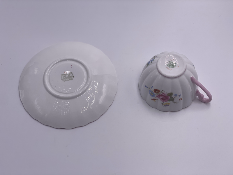 Vintage 'Rose & Red Daisy' Teacup & Saucer image 3