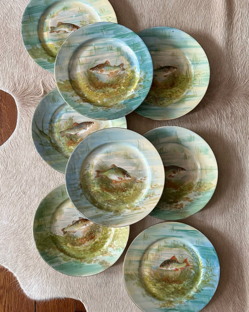 Vintage Porcelain 'Fish' Plates  (Set of 8) image 0