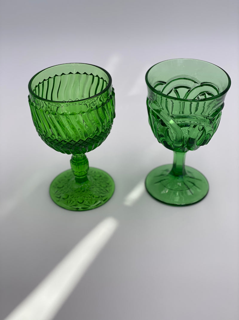 Vintage 'Double Wedding Ring' Green Goblet image 2