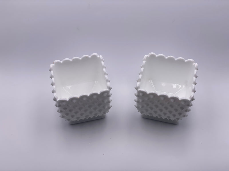 Vintage Fenton 'Hobnail' Planter in 'Milk White' image 2