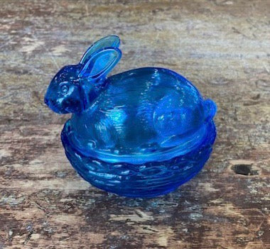Mosser Glass ‘Colonial Blue’ Bunny Candy Dish image 0