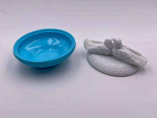 Vintage 'Lovebirds' in 'Milk Glass & Blue' image 1